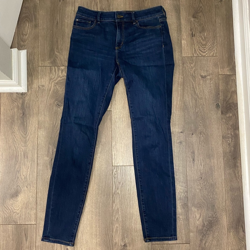 Ann Taylor Sz 4T Skinny Jeans - Curvy Fit